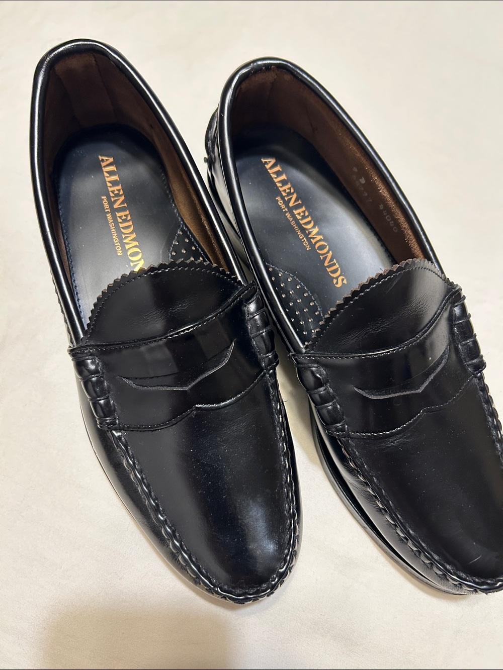 Allen Edmonds Black Leather Penny Loafers - Classic Slip-Ons